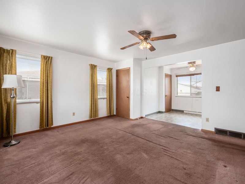 495 Lennox Avenue , Columbus, OH 43228 Photo 3