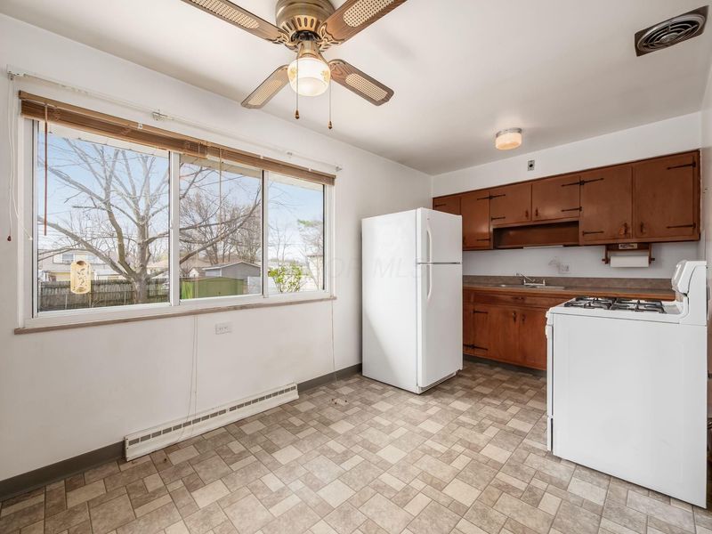 495 Lennox Avenue , Columbus, OH 43228 Photo 7