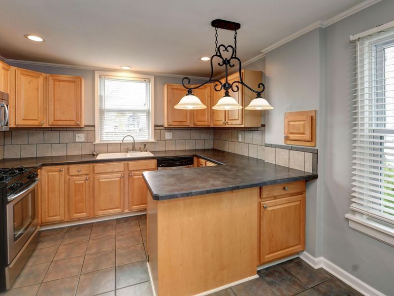 655 E Mithoff Street, Columbus, OH 43206 Photo 11