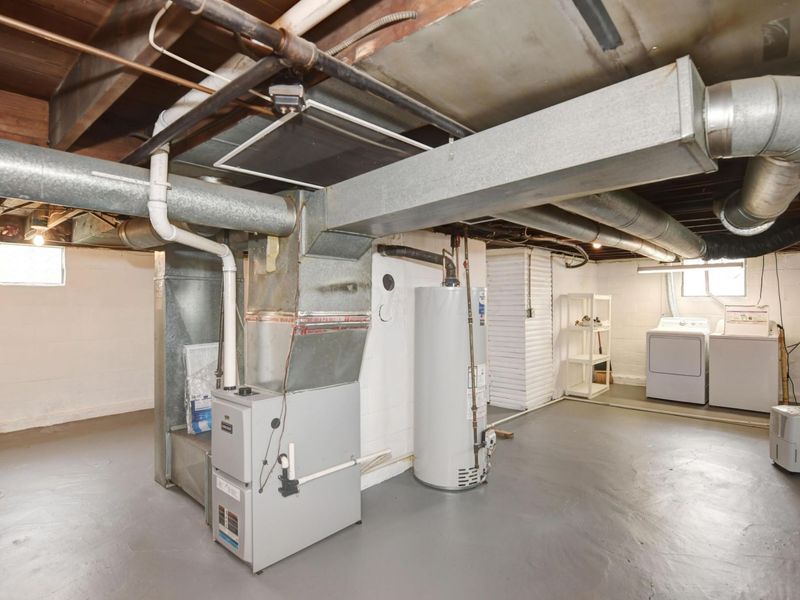 655 E Mithoff Street, Columbus, OH 43206 Photo 27