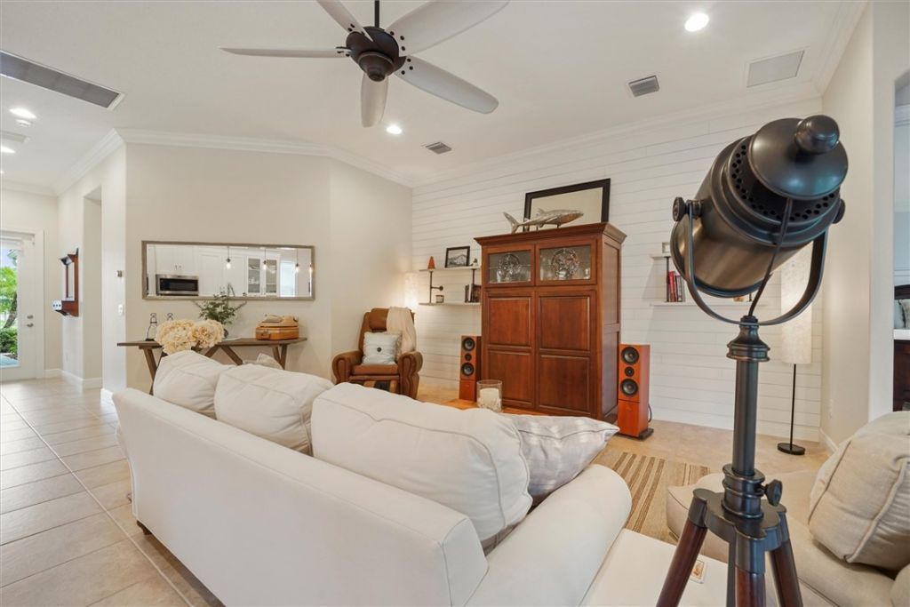 235 11th Square Sw, Vero Beach, FL 32962 Photo