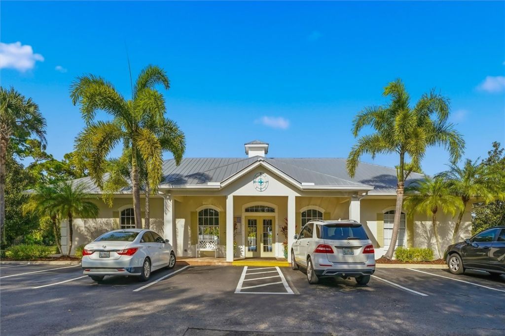 235 11th Square Sw, Vero Beach, FL 32962 Photo