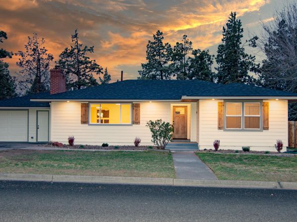 755 NW Canyon Drive, Redmond, OR 97756