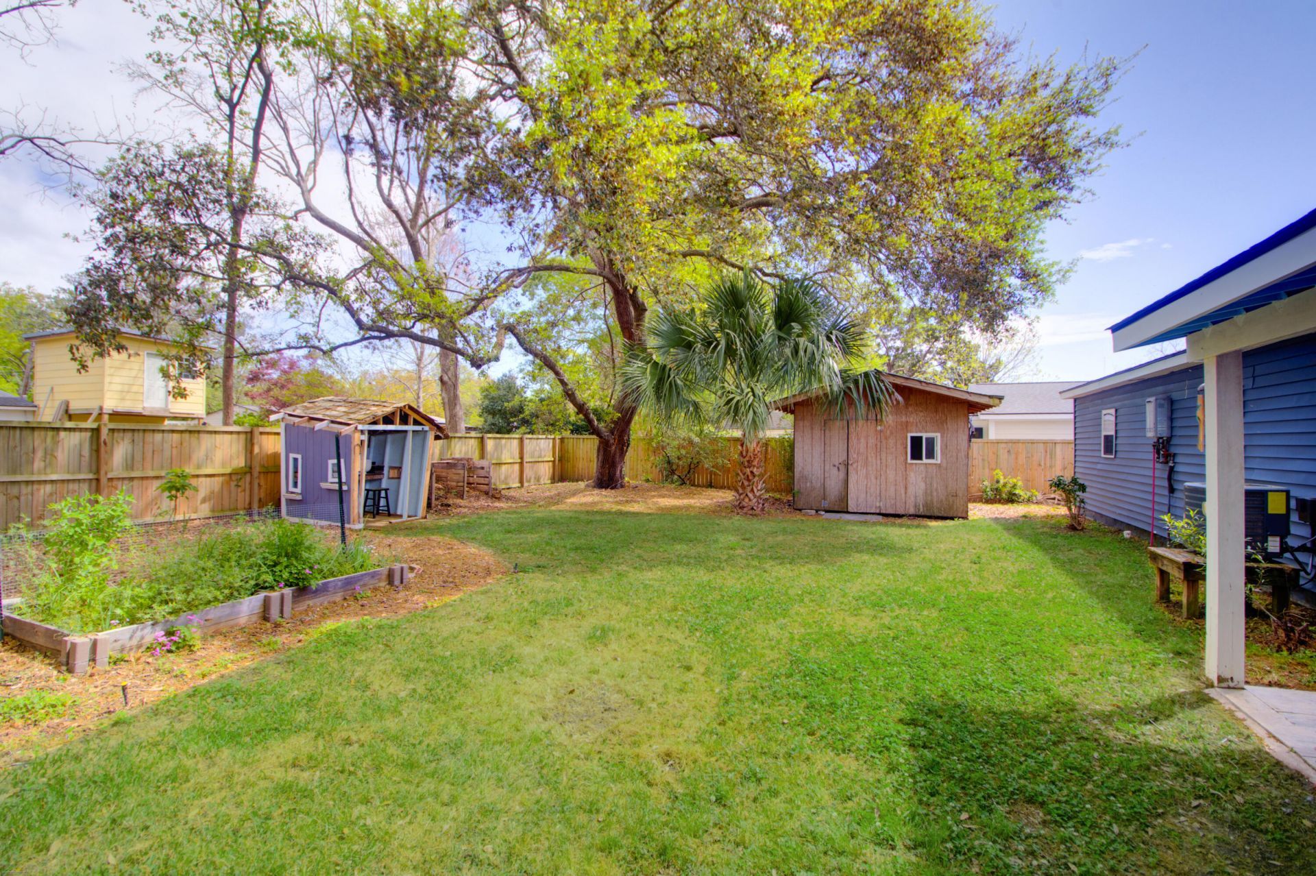 350 Hoff Avenue Photo 27