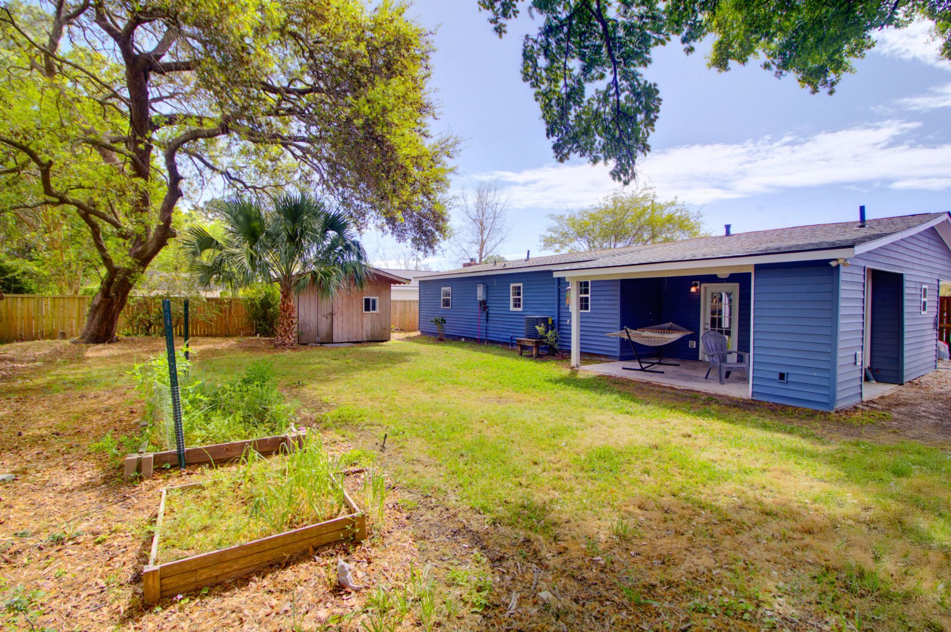 350 Hoff Avenue Photo 28