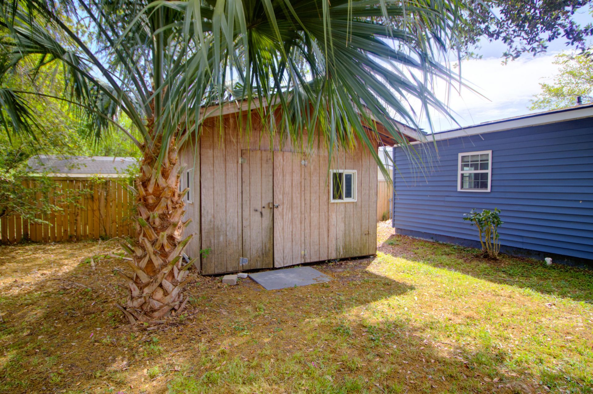 350 Hoff Avenue Photo 33