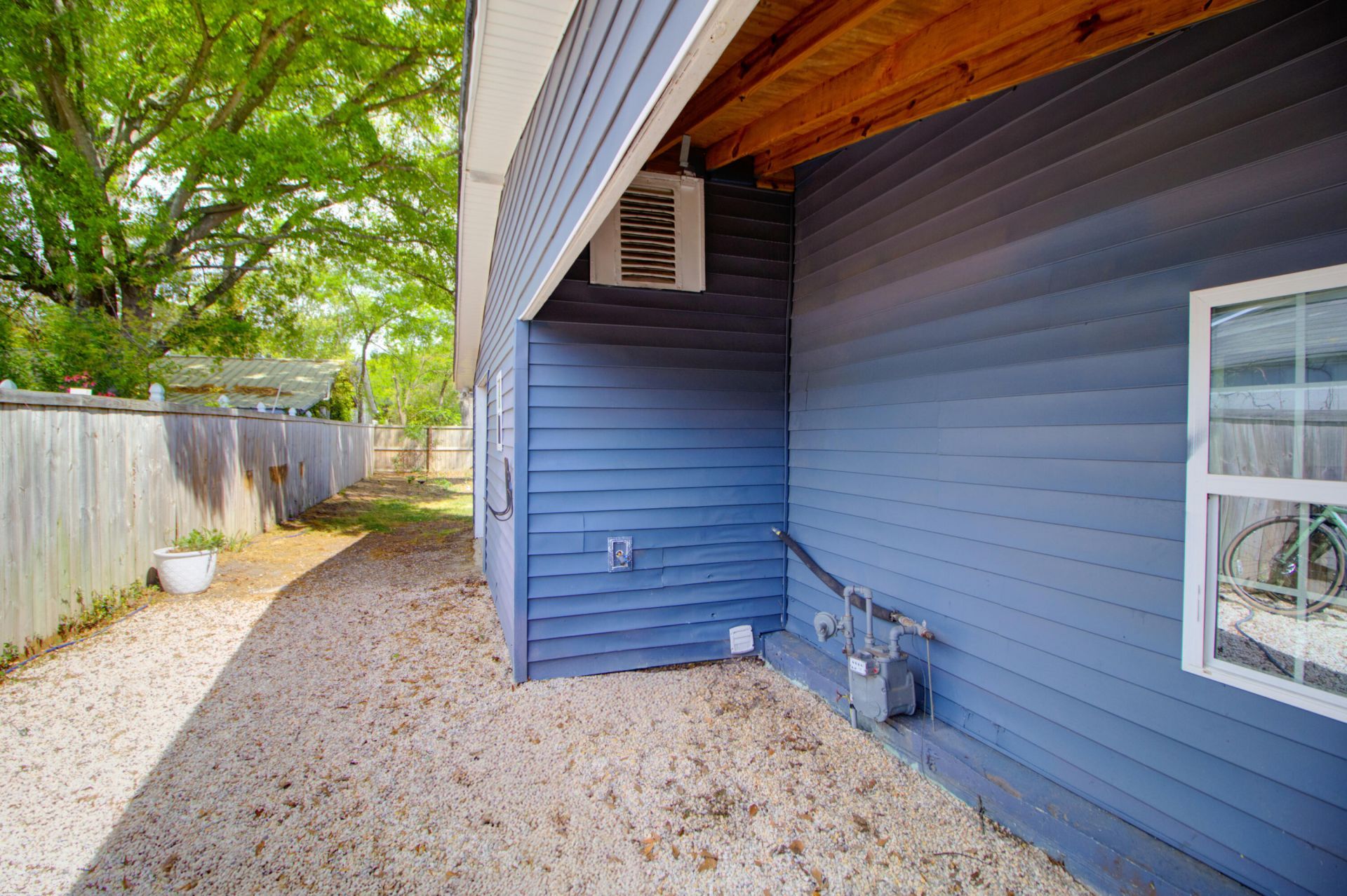 350 Hoff Avenue Photo 34