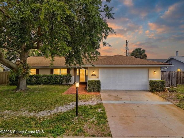 2661 Applewood Drive , Titusville, FL 32780