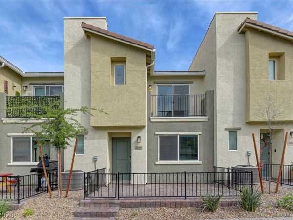 2649 April Green Court , North Las Vegas, NV 89086