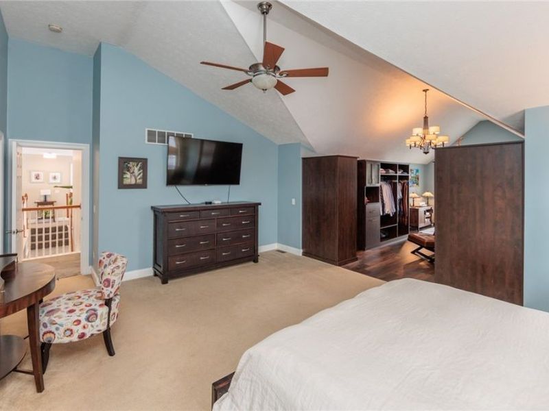 20208 E Donegal Lane, Strongsville, OH 44149 Photo 13