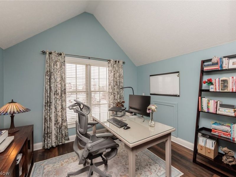 20208 E Donegal Lane, Strongsville, OH 44149 Photo 15