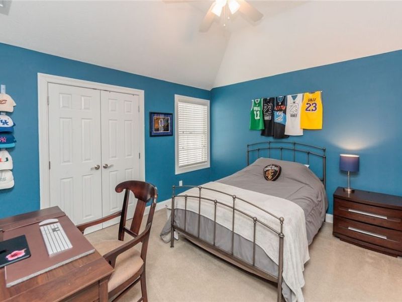 20208 E Donegal Lane, Strongsville, OH 44149 Photo 20