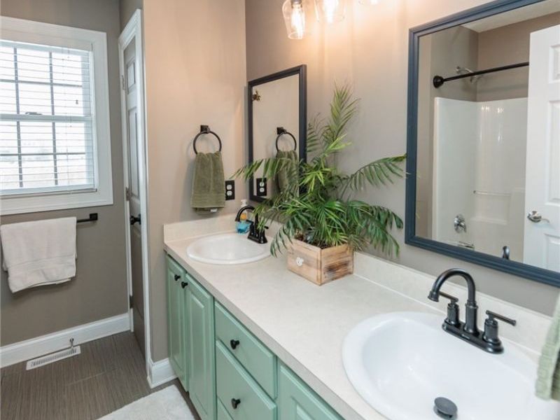 20208 E Donegal Lane, Strongsville, OH 44149 Photo 22