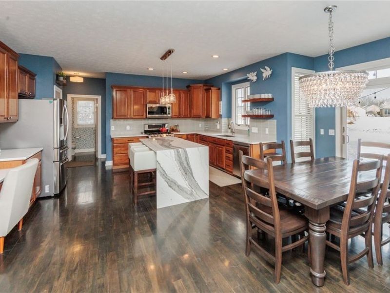 20208 E Donegal Lane, Strongsville, OH 44149 Photo 3