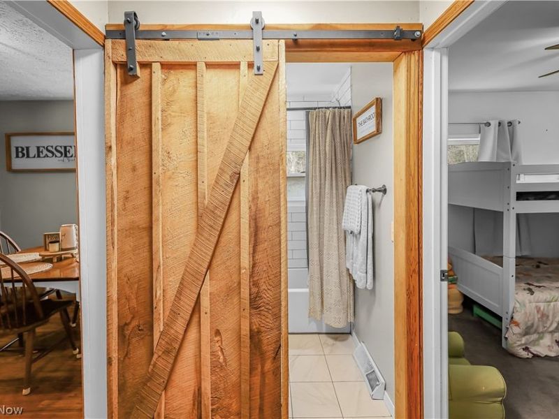 3456 Phalanx Mills Herner Road, Southington, OH 44470 Photo 17