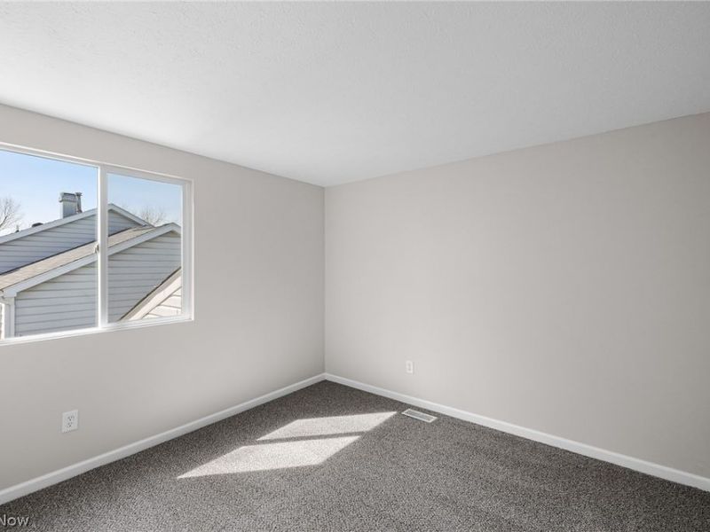 4820 Emerald Lane, Brunswick, OH 44212 Photo 16