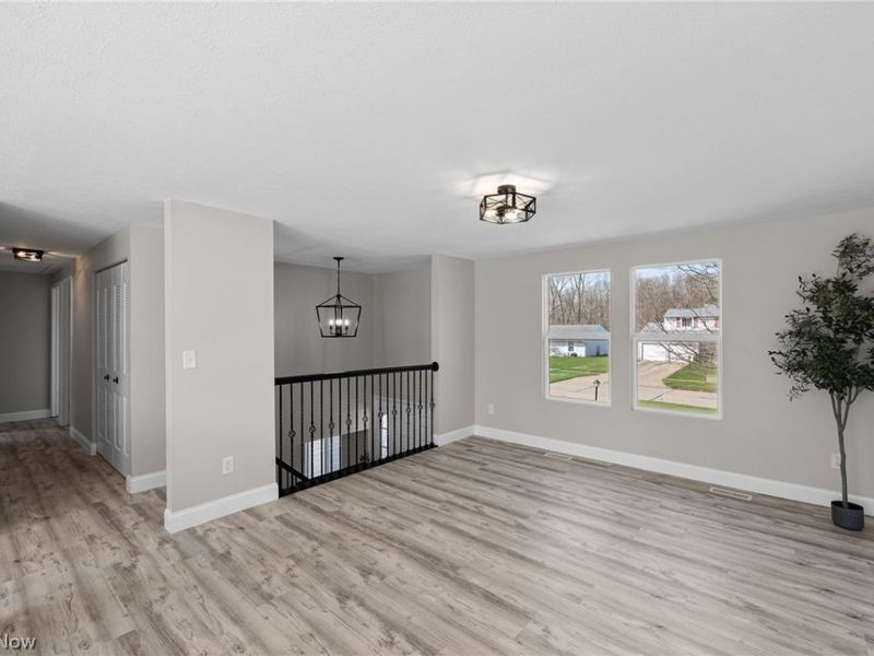 4820 Emerald Lane, Brunswick, OH 44212 Photo 4