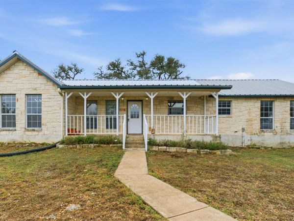 309 Oakwood LOOP , San Marcos, TX 78666