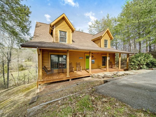 2023 Piney Overlook Lane, Pigeon Forge, TN 37862
