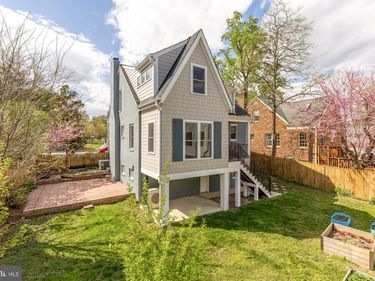 1621 N QUINCY STREET, ARLINGTON, VA 22207