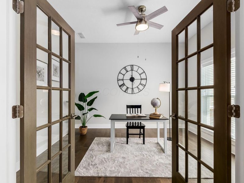 1622 Linkhorn Drive, Grove City, OH 43123 Photo 4