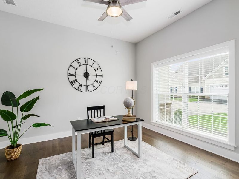 1622 Linkhorn Drive, Grove City, OH 43123 Photo 5