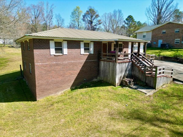 181 CEDAR Ave, Haleyville, AL 35565