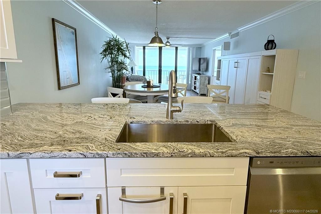 10600 S Ocean Drive, Unit 1205, Jensen Beach, FL 34957 Photo