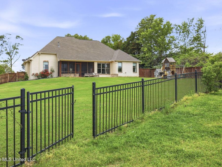Property Image 64