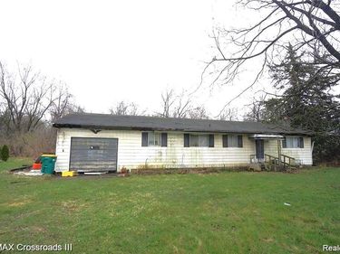 7047 Haggerty Road, Van Buren Twp, MI 48111