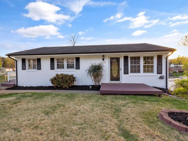 3053 Woodway RD, Roanoke, VA 24014