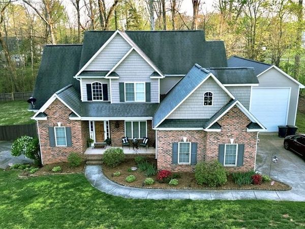 2130 Walnut Crossing Run, Yadkinville, NC 27055