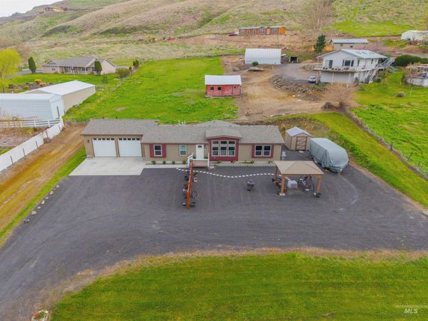 1306 4th Street, Asotin, WA 99402
