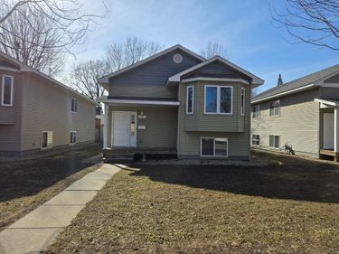 1081 26th Avenue SE, Minneapolis, MN 55414