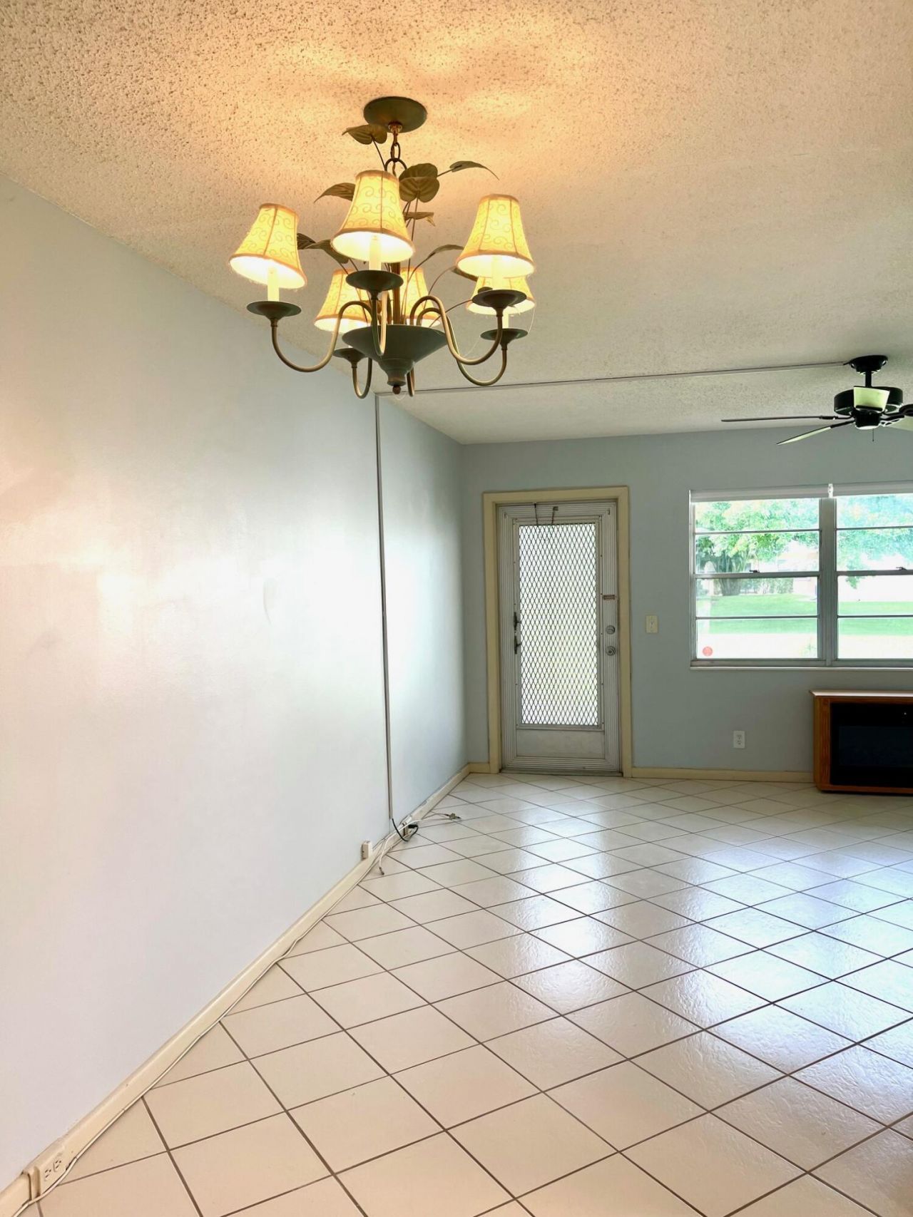 215 Canterbury J, West Palm Beach, FL 33417 Photo