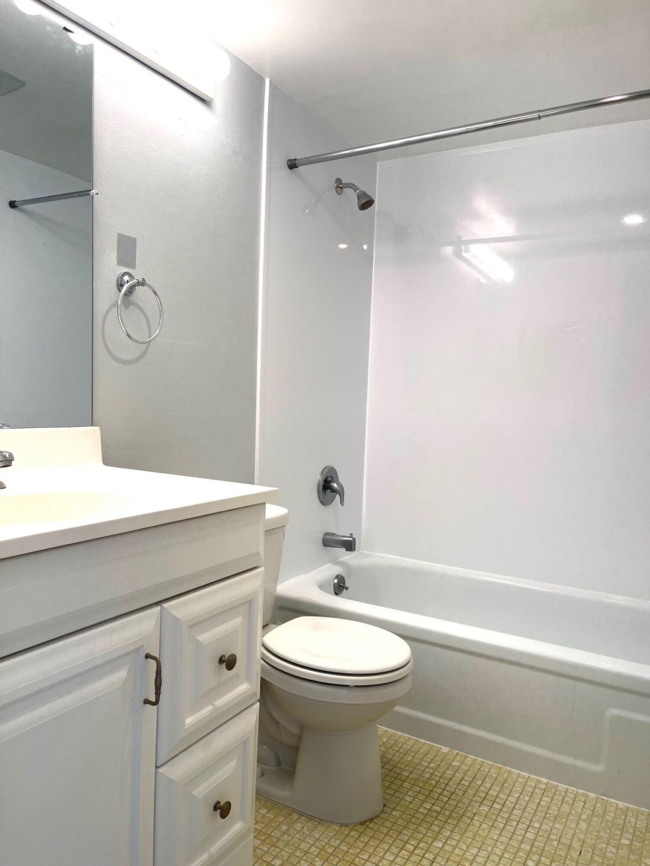 215 Canterbury J, West Palm Beach, FL 33417 Photo