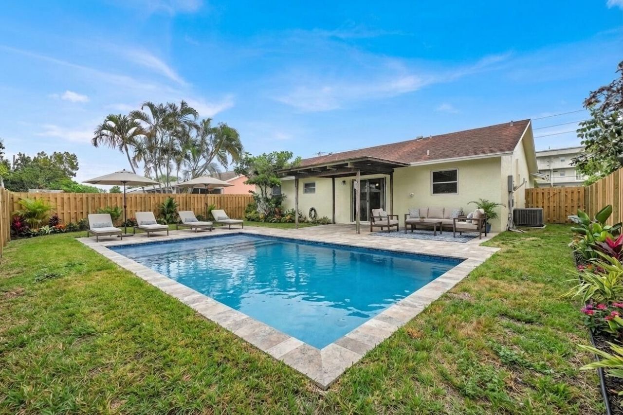 151 NE 26th Avenue, Boynton Beach, FL 33435 Photo