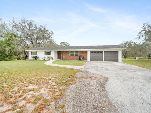 22820 SORRENTO AVENUE , SORRENTO, FL 32776