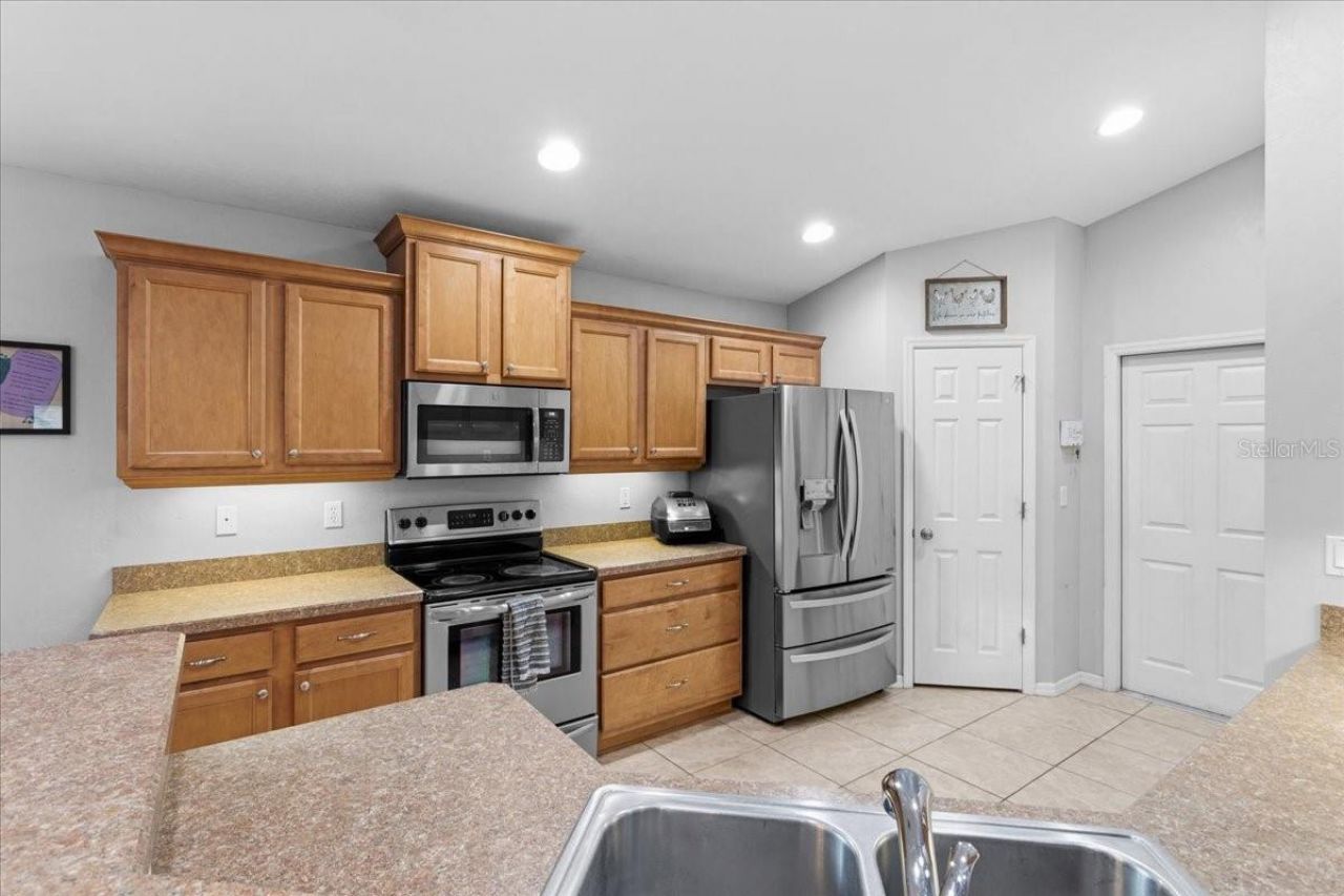 934 NW 255th Way , Newberry, FL 32669 Photo