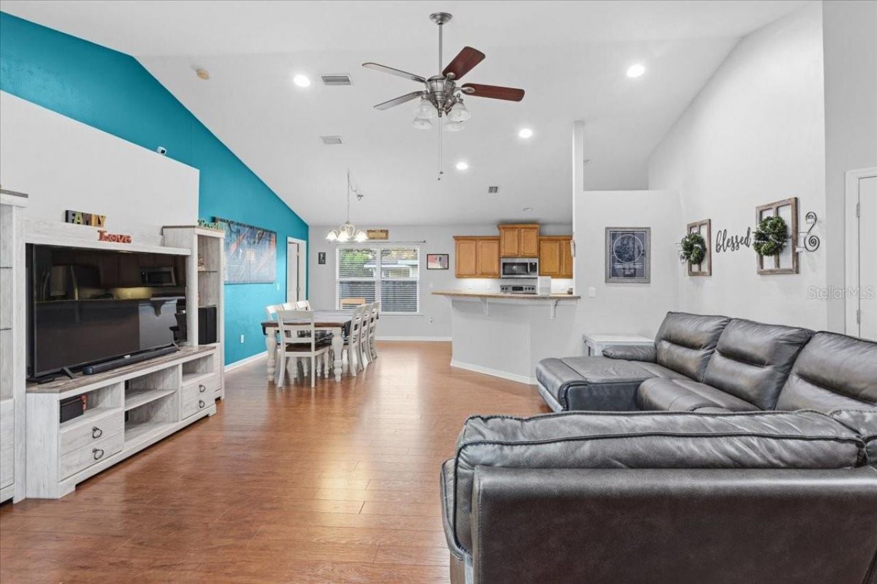 934 NW 255th Way , Newberry, FL 32669 Photo