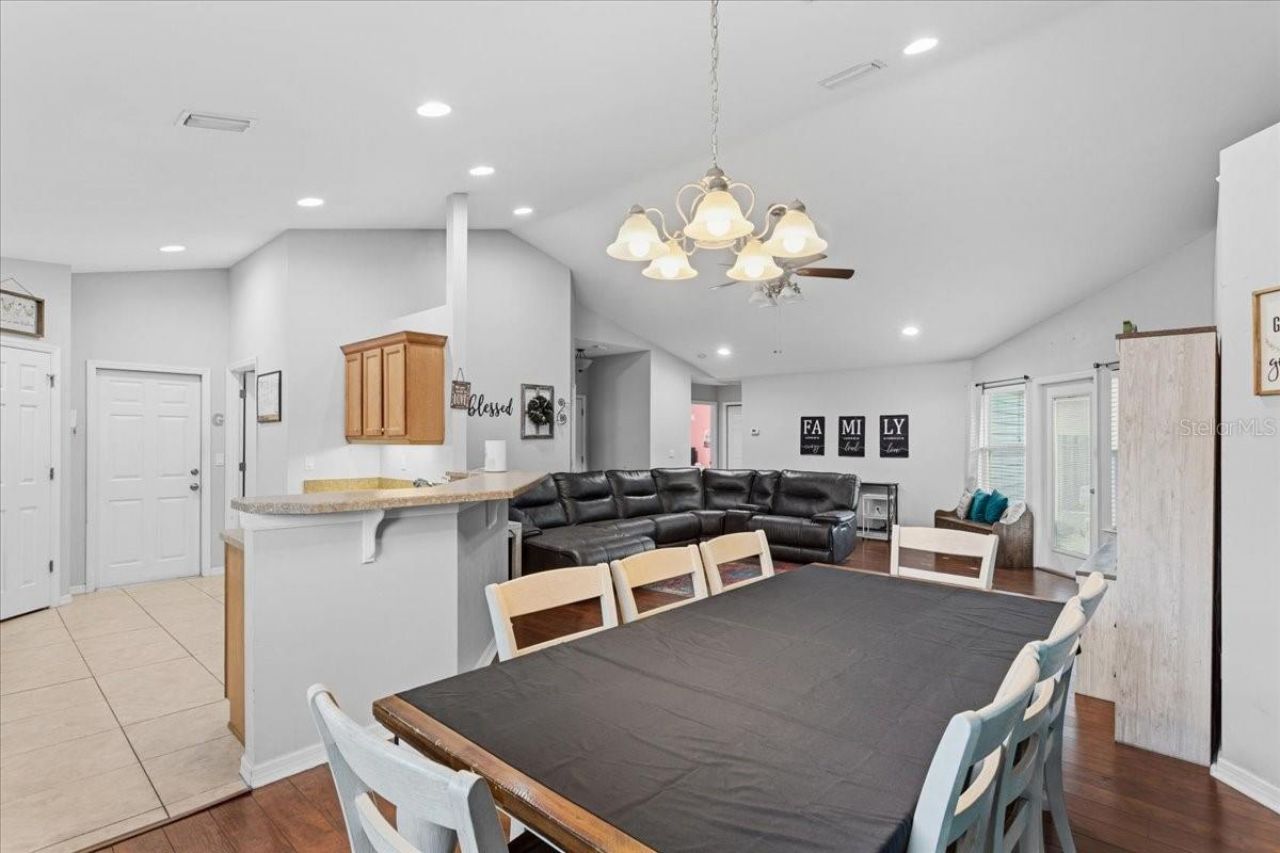 934 NW 255th Way , Newberry, FL 32669 Photo