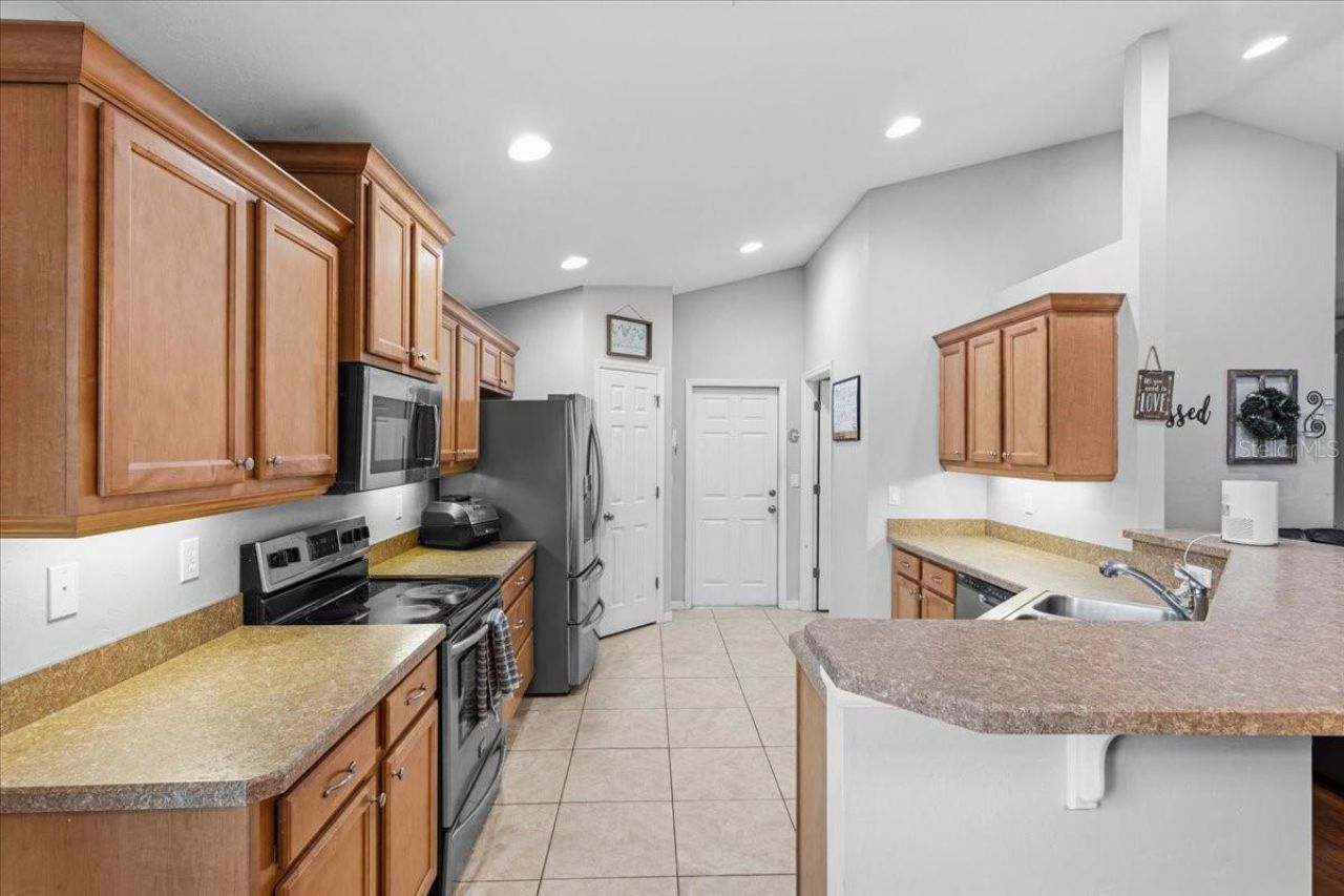 934 NW 255th Way , Newberry, FL 32669 Photo