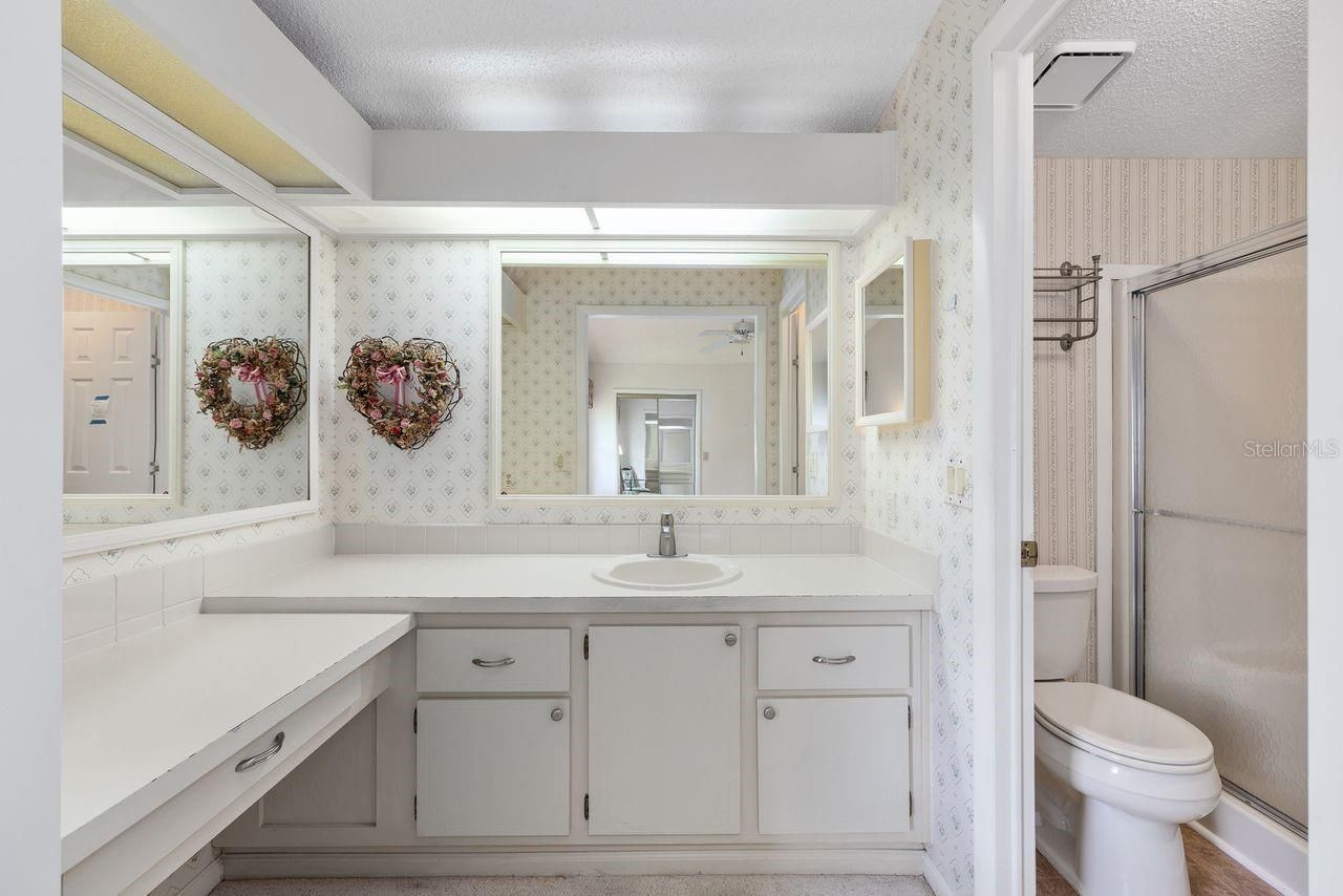 1116 W Boone Court, Lady Lake, FL 32159 Photo