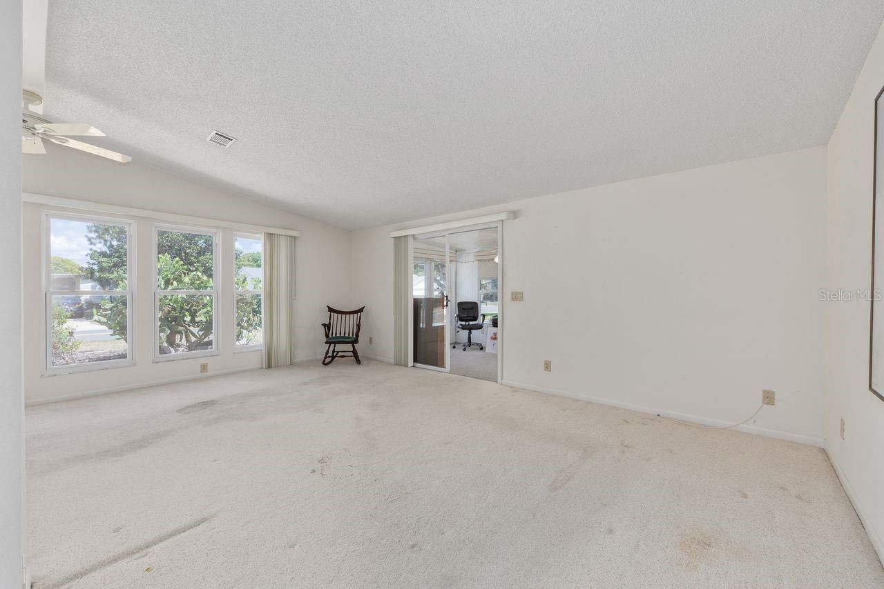 1116 W Boone Court, Lady Lake, FL 32159 Photo