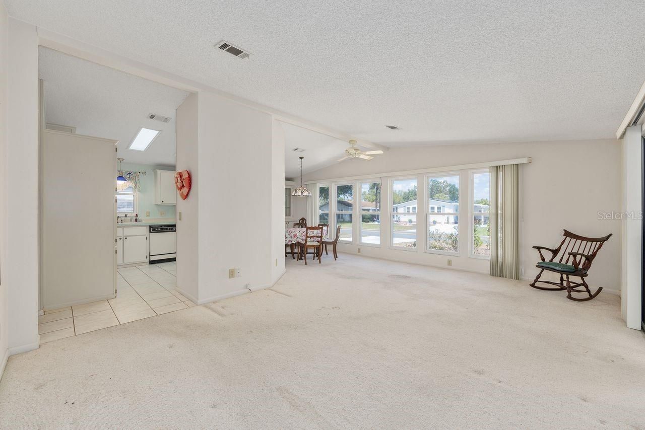 1116 W Boone Court, Lady Lake, FL 32159 Photo