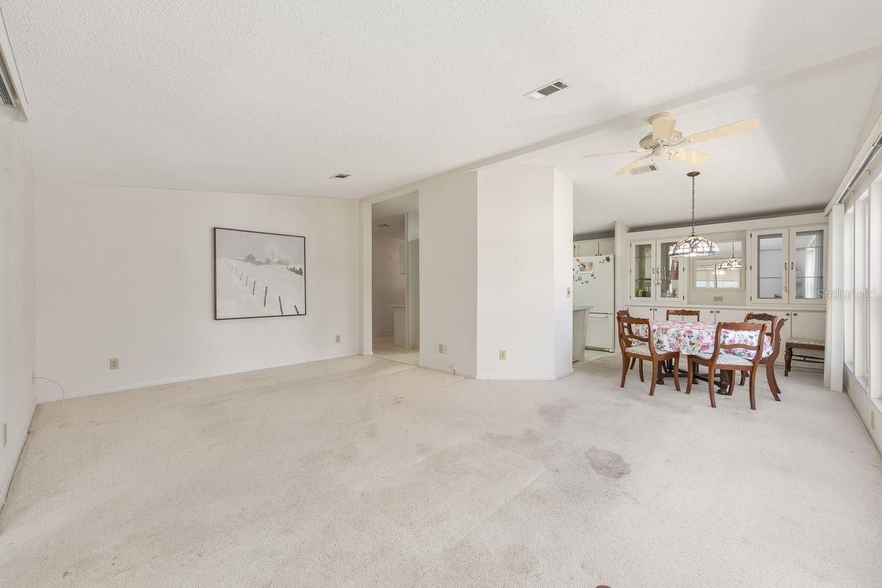 1116 W Boone Court, Lady Lake, FL 32159 Photo