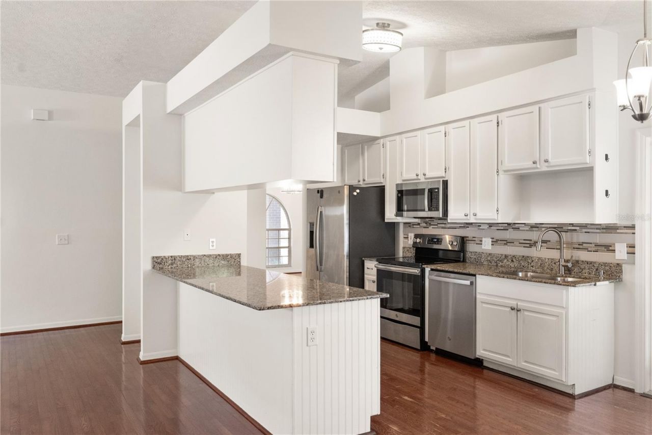 931 Balsamina Drive , Brandon, FL 33510 Photo