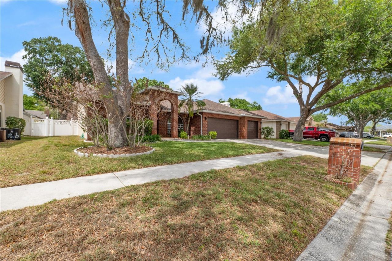 931 Balsamina Drive, Brandon, FL 33510 Photo