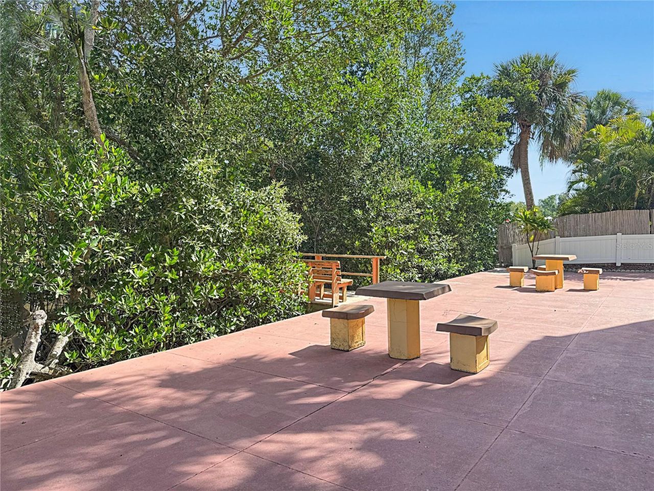 4435 1st Street Ne, Unit 103, Saint Petersburg, FL 33703 Photo