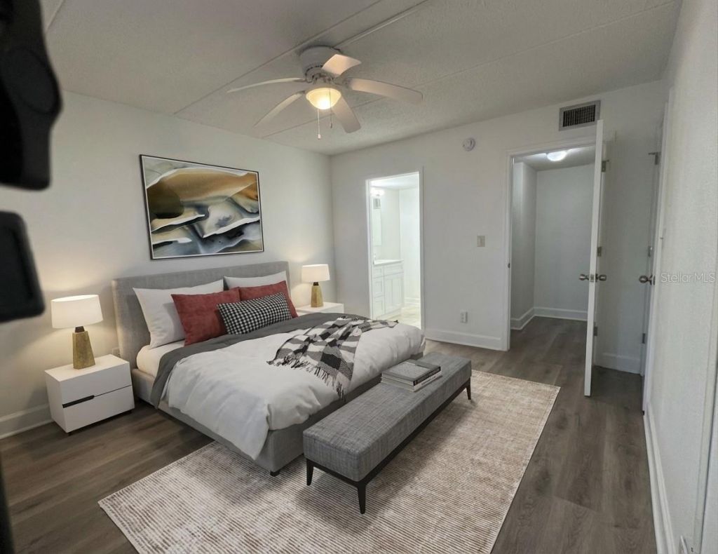 4435 1st Street Ne, Unit 103, Saint Petersburg, FL 33703 Photo